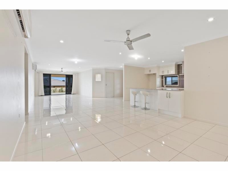 23 Broadhurst Drive, Gracemere QLD 4702